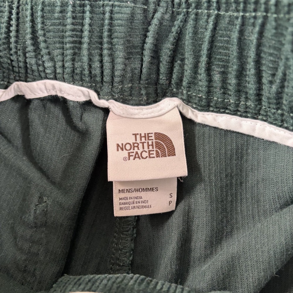 The North Face Berk Corduroy Belted Pants Men Small Outdoor Hiking Camping NWOT - Picture 2 of 13